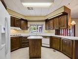 552 Bean Creek Road - Photo 10
