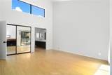 18739 Hatteras Street - Photo 20