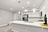 633 Clover Circle - Photo 4