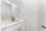 10730 Woodley Avenue - Photo 21