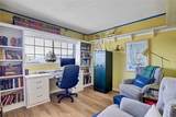 1742 Forum - Photo 25