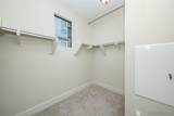 8309 Distinctive - Photo 32
