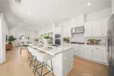 126 Baluster - Photo 16
