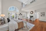 1820 Holmby Ave - Photo 12