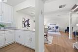 1526 Parkwood Pl - Photo 2