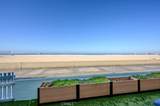 528 The Strand - Photo 4