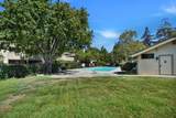1079 Abbott Avenue - Photo 29