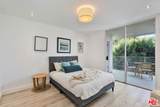 1129 Larrabee Street - Photo 25