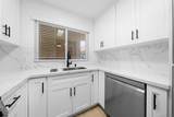 1030 Robinson Ave - Photo 3