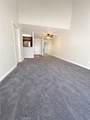 5520 Owensmouth - Photo 11