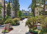 5520 Owensmouth - Photo 2
