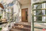 18 Voyage Street - Photo 8