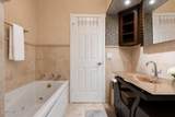 4915 Tyrone Avenue - Photo 14