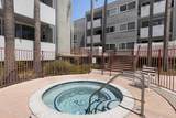 4915 Tyrone Avenue - Photo 20