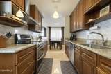 4915 Tyrone Avenue - Photo 3