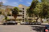 960 Larrabee Street - Photo 1