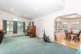 11851 Riverside Dr - Photo 15