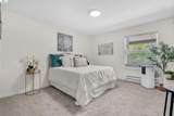 1087 Murrieta Blvd - Photo 12