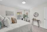 1087 Murrieta Blvd - Photo 13