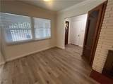521 Vermont - Photo 3