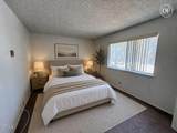 752 Hemlock Street - Photo 19