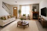 260 Beverly Boulevard - Photo 2