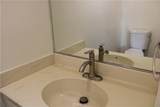 260 Beverly Boulevard - Photo 7