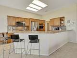78202 Kensington Avenue - Photo 17