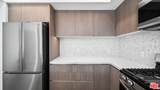 5153 Maplewood Avenue - Photo 8