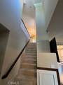 70 Passage - Photo 48
