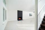 1638 Ano Nuevo - Photo 2