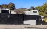 1537 Lakeshore - Photo 2