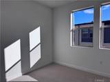 300 Honeysuckle Way - Photo 18