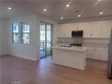 300 Honeysuckle Way - Photo 4