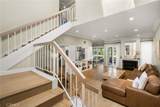 642 Colonial - Photo 10