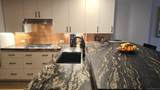 325 7th Ave - Photo 5