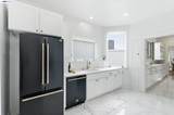 2404 Divisadero St - Photo 17