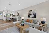 2220 Chapman - Photo 4