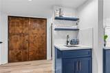 5325 Lindley Avenue - Photo 3