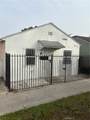10206 Vermont - Photo 1