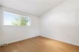 19204 Avenue Of The Oaks - Photo 16