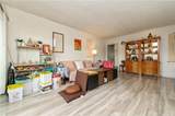 1122 Huntington Drive - Photo 3