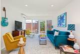 1400 Hayworth Avenue - Photo 9