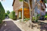 204 Centre Ct - Photo 1