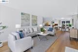 204 Centre Ct - Photo 8