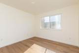 174 Chambers St - Photo 9