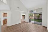 20 Rosewood - Photo 8