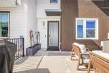 195 Manly Terrace - Photo 3