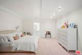 1345 Hayworth Avenue - Photo 24