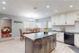 323 Bell Street - Photo 19